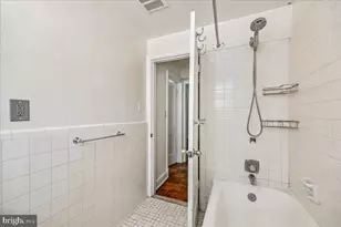 4481 MacArthur Blvd NW, Washington, DC 20007 - Photo 15