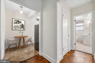 4481 MacArthur Blvd NW, Washington, DC 20007 - Photo 3