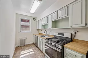 4481 MacArthur Blvd NW, Washington, DC 20007 - Photo 11