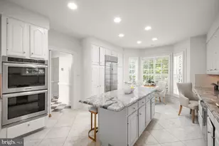 1620 Foxhall Rd NW, Washington, DC 20007 - Photo 9