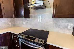 427 Woodcrest Dr SE, Washington, DC 20032 - Photo 5