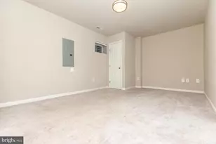 427 Woodcrest Dr SE, Washington, DC 20032 - Photo 29