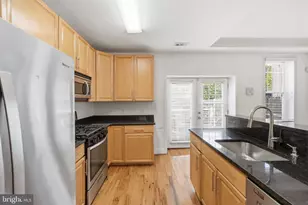 601 Kenyon St NW, Washington, DC 20010 - Photo 11