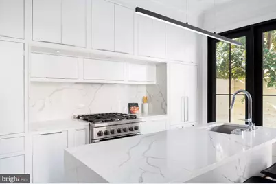 1300 Q Street NW #1, Washington, DC 20009 - Photo 7