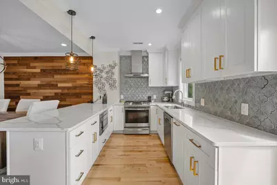 320 Gallatin Street NW, Washington, DC 20011 - Photo 11