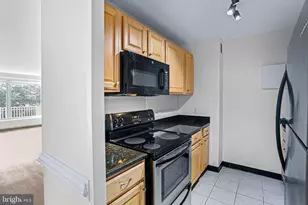 1425 4th St SW, Washington, DC 20024 - Photo 19