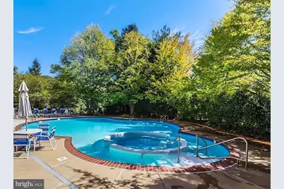 2111 Wisconsin Avenue NW #710, Washington, DC 20007 - Photo 29