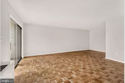 4600 Connecticut Avenue NW #717, Washington, DC 20008 - Photo 5
