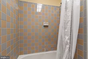 3477 Holmead Pl NW, Washington, DC 20010 - Photo 15