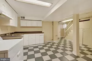 3477 Holmead Pl NW, Washington, DC 20010 - Photo 29