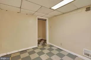 3477 Holmead Pl NW, Washington, DC 20010 - Photo 31