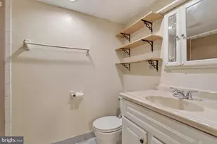 3477 Holmead Pl NW, Washington, DC 20010 - Photo 33