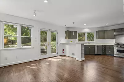 6010 32nd Street NW, Washington, DC 20015 - Photo 7