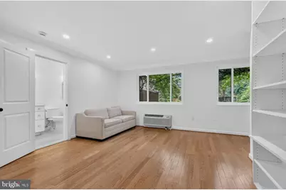 4114 NW Davis Place NW #118, Washington, DC 20007 - Photo 7