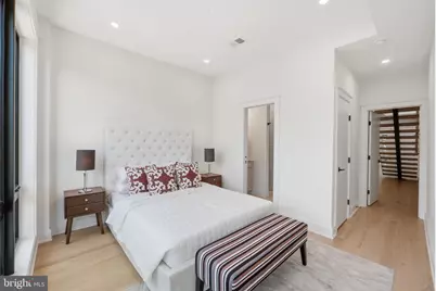 1933 Calvert Street NW, Washington, DC 20009 - Photo 43