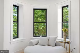 1933 Calvert St NW, Washington, DC 20009 - Photo 37