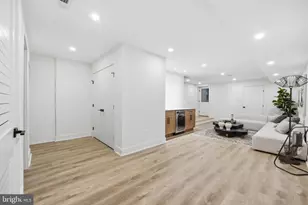 1933 Calvert St NW, Washington, DC 20009 - Photo 65