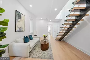 1933 Calvert St NW, Washington, DC 20009 - Photo 33