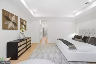 1933 Calvert St NW, Washington, DC 20009 - Photo 39