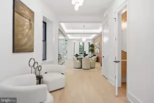 1933 Calvert St NW, Washington, DC 20009 - Photo 21