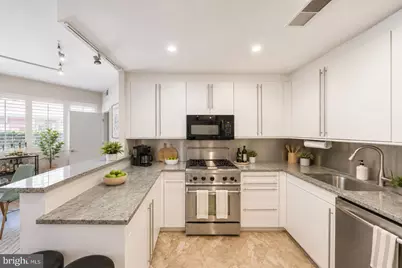 1300 13th Street NW #102, Washington, DC 20005 - Photo 7