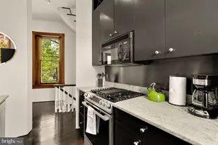 1730 21st St NW, Washington, DC 20009 - Photo 15