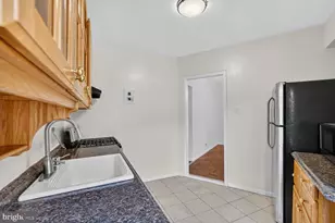 4200 Cathedral Ave NW, Washington, DC 20016 - Photo 7