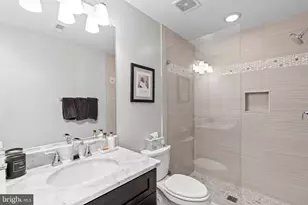 2026 North Capitol St NW, Washington, DC 20002 - Photo 21