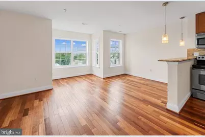 911 Kennedy Street NW #13, Washington, DC 20011 - Photo 3