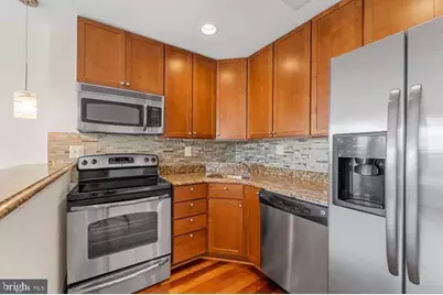 911 Kennedy Street NW #13, Washington, DC 20011 - Photo 7