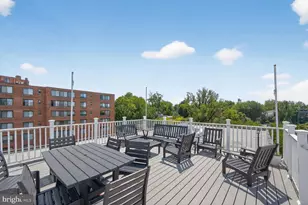 3900 Tunlaw Rd NW, Washington, DC 20007 - Photo 11