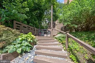 3900 Tunlaw Rd NW, Washington, DC 20007 - Photo 9