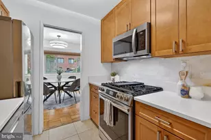 3900 Tunlaw Rd NW, Washington, DC 20007 - Photo 7