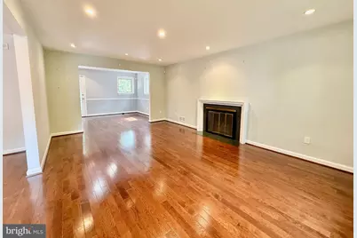 4439 Springdale Street NW, Washington, DC 20016 - Photo 5