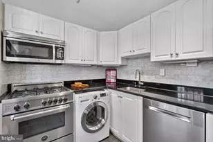 3028 Wisconsin Ave NW, Washington, DC 20016 - Photo 9
