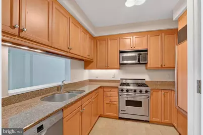 1155 23rd Street NW #5J, Washington, DC 20037 - Photo 5
