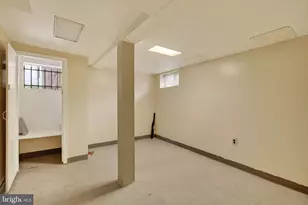 3477 Holmead Pl NW, Washington, DC 20010 - Photo 35