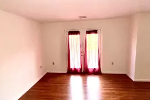 3708 Franklin D Roosevelt NE, Washington, DC 20019 - Photo 5