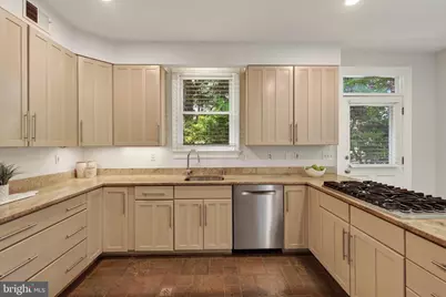 5430 Chevy Chase Parkway Parkway NW, Washington, DC 20015 - Photo 15
