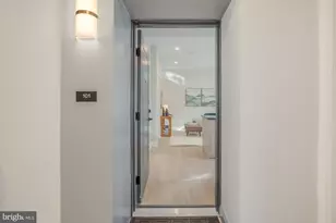 933 N St NW, Washington, DC 20001 - Photo 3