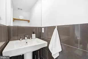 915 3rd St NE, Washington, DC 20002 - Photo 41