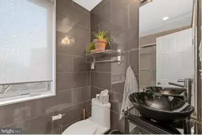 915 3rd Street NE, Washington, DC 20002 - Photo 11