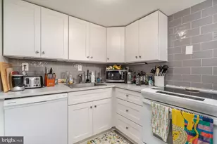 1434 Corcoran St NW, Washington, DC 20009 - Photo 31