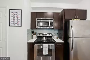 329 Rhode Island Ave NE, Washington, DC 20002 - Photo 11