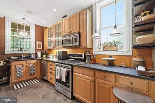 3493 Holmead Pl NW, Washington, DC 20010 - Photo 3