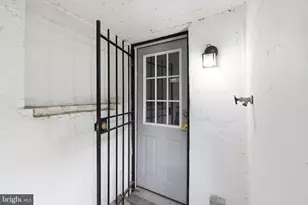 3493 Holmead Pl NW, Washington, DC 20010 - Photo 35