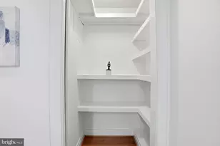 1811 Wyoming Ave NW, Washington, DC 20009 - Photo 5
