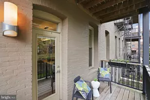 1811 Wyoming Ave NW, Washington, DC 20009 - Photo 11