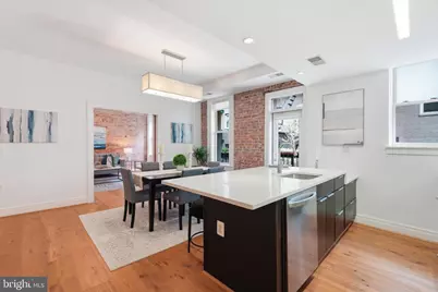 1811 Wyoming Avenue NW #1, Washington, DC 20009 - Photo 3