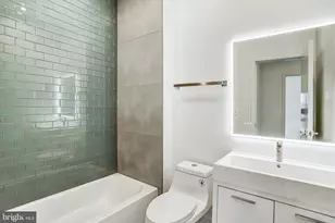 5221 F St SE, Washington, DC 20019 - Photo 49